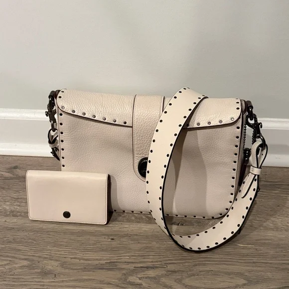 Coach Paige Shoulder Bag in Chalk - Picture 9 of 9
